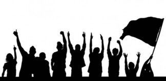 Modern yönetim anlayışında devletin işleyiş biçimi, karar alma süreçlerinin kim tarafından ve hangi düzeyde yürütüldüğüne göre şekillenir. Bu bağlamda desantralizasyon yani yerinden yönetim anlayışı ile merkeziyetçilik arasındaki farklar, yalnızca birer idari tercih değil aynı zamanda toplumsal katılım, kaynak kullanımı ve hizmet kalitesi açısından da ciddi sonuçlar doğurur. Son yıllarda özellikle büyük ve karmaşık toplumlarda desantralizasyon eğiliminin artması, bu kavramın siyasetten ekonomiye kadar birçok alanda yeniden tartışılmasına neden olmuştur. Konulu bir haber görseli.