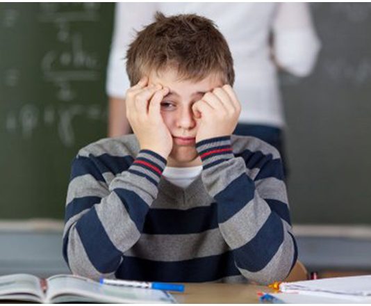 Eleştirel düşünme, yalnızca bir akademik beceri değil; aynı zamanda toplumsal bir ihtiyaçtır.