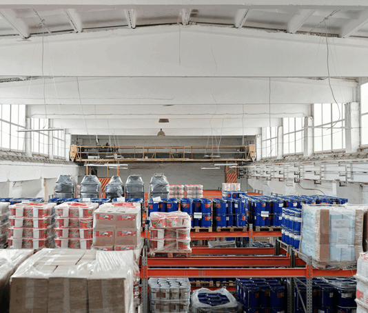 Günümüzde ekonomik özgürlüğe ulaşmak isteyen bireylerin ve girişimcilerin gündeminde sıkça yer alan bir kavram var: pasif gelir. Teknolojinin gelişmesi, dijitalleşmenin artması ve iş modellerinin dönüşmesiyle birlikte pasif gelir kaynakları daha ulaşılabilir hale geldi. konulu bir görsel