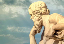 Töz kavramı, günümüzde yeniden gündeme geliyor. “Her şey değişiyorsa, değişmeyen şey nedir?”