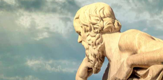 Töz kavramı, günümüzde yeniden gündeme geliyor. “Her şey değişiyorsa, değişmeyen şey nedir?”